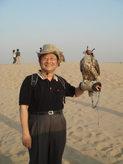 7F. 96.8.10杜拜1.JPG